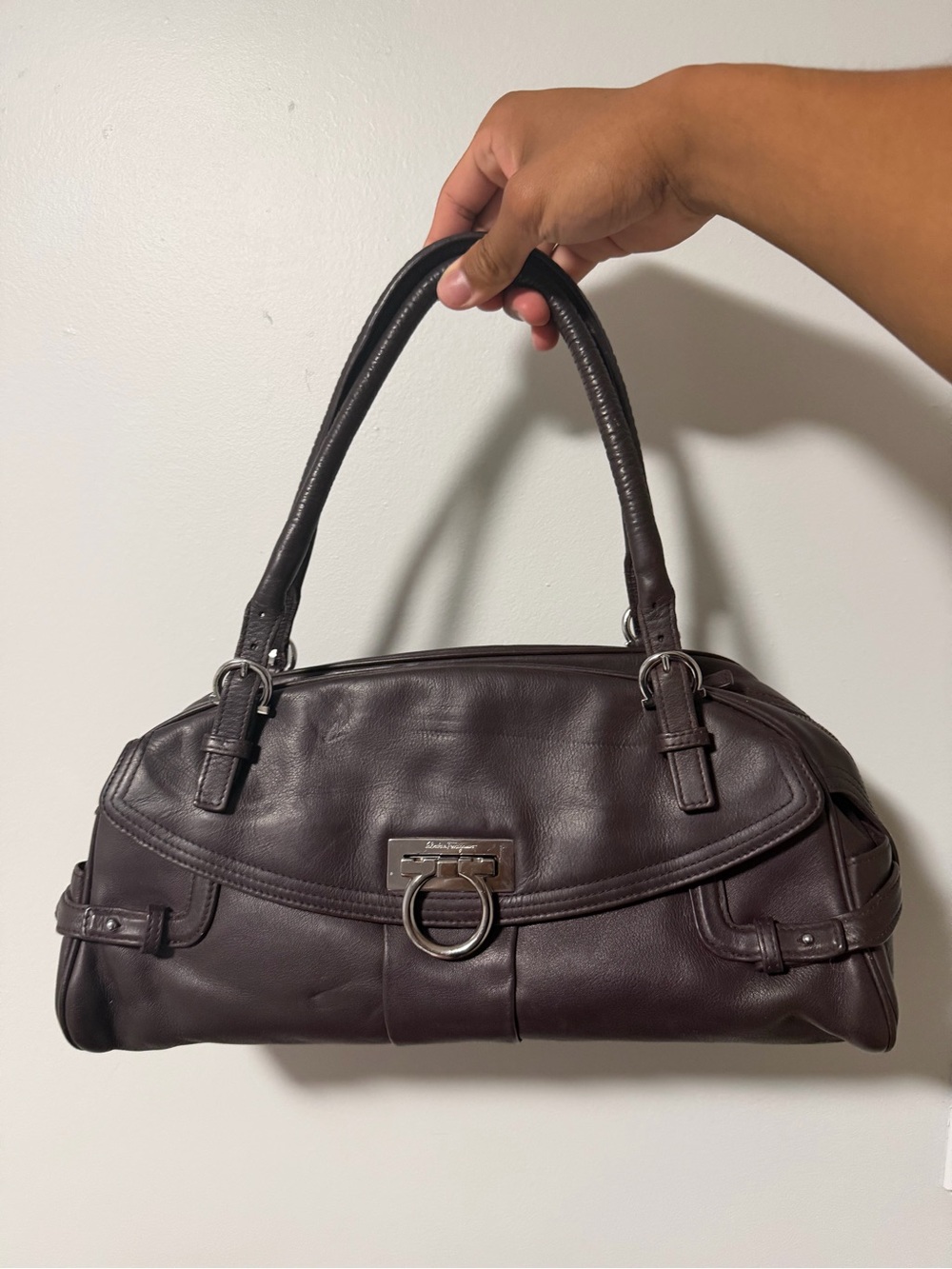 Vintage Salvatore Ferragamo Gancini
Black Leather Bag